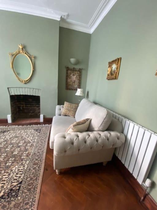 2 Double Bedroom Charming Chelsea Apartment London Exterior photo